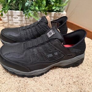 Skechers Black Steel Toe Men's Slip ons Size 13 NEW